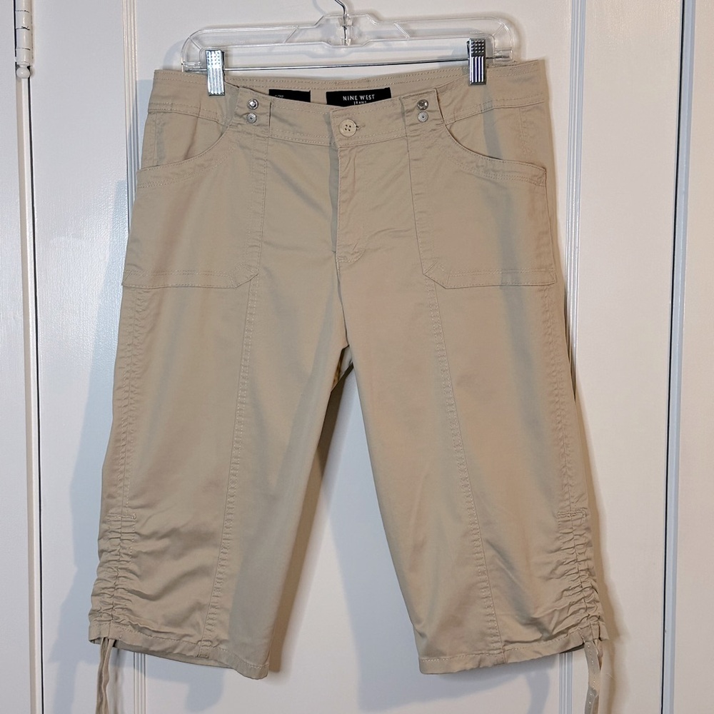 Nine West Jeans Khaki Capri Pants, Size 10/30